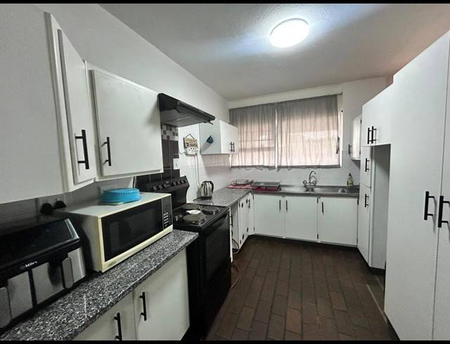 2 BEDROOM DUPLEX FOR SALE IN SPRINGS CENTRAL